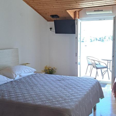 Open Sea Apartmani Гребащиця Екстер'єр фото