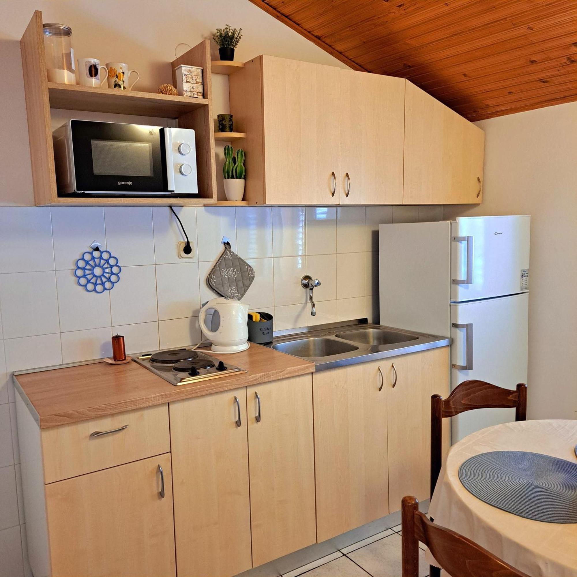 Open Sea Apartmani Гребащиця Екстер'єр фото
