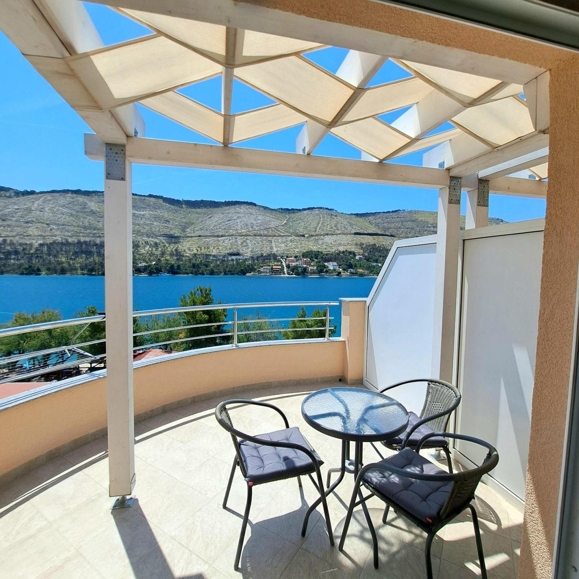 Open Sea Apartmani Гребащиця Екстер'єр фото